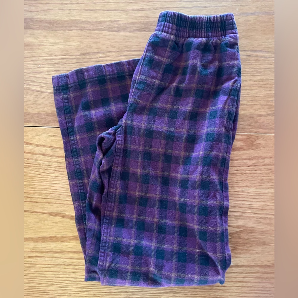 TNA Aritzia Plaid Cozy Pants in Purple and Black